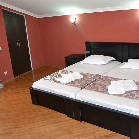 Your House In Тбилиси Экстерьер фото