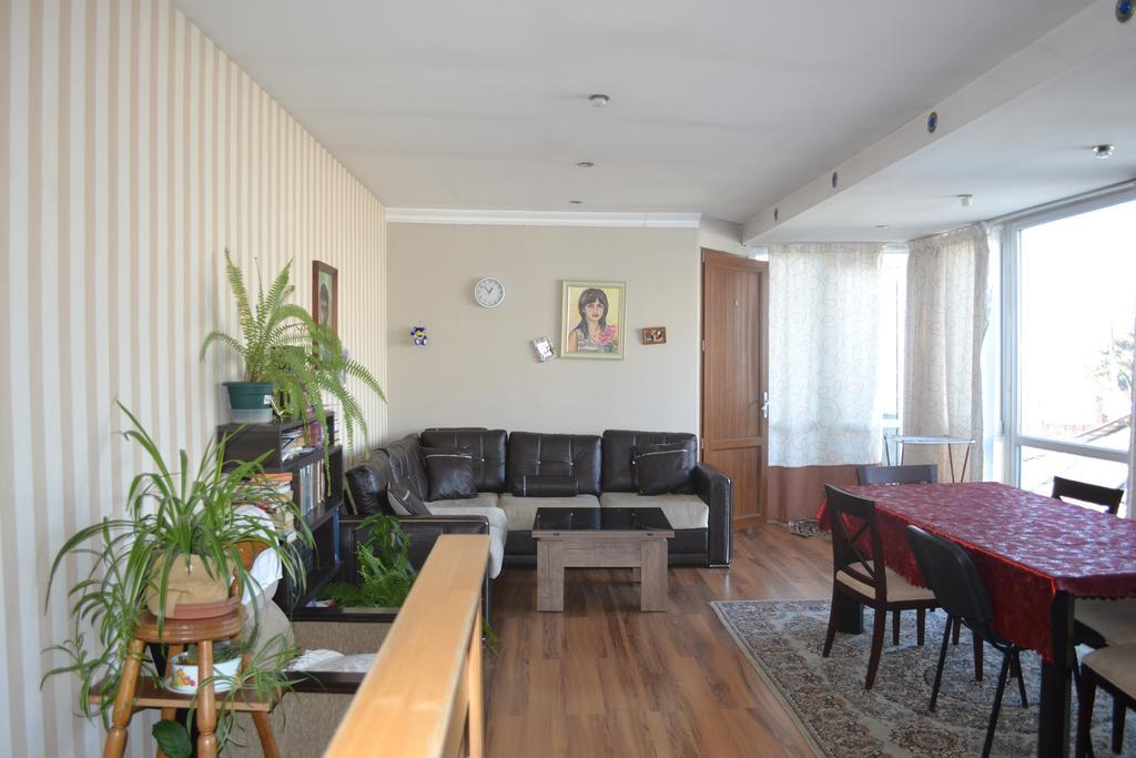 Your House In Тбилиси Экстерьер фото