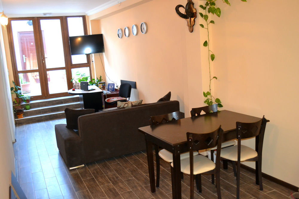Your House In Тбилиси Экстерьер фото
